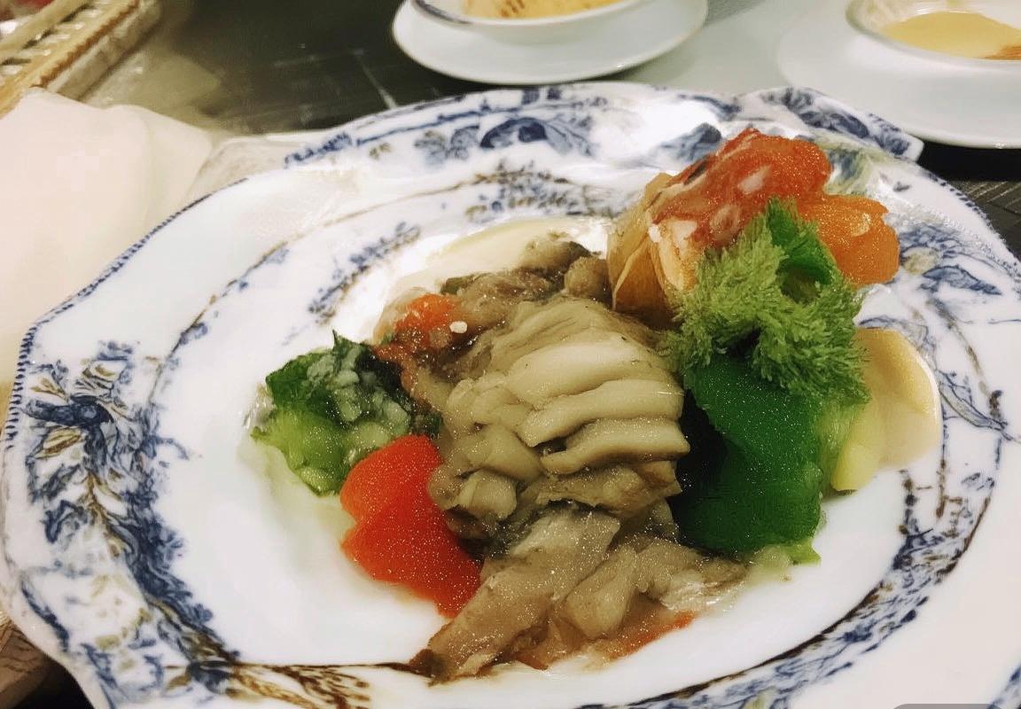 足球智慧对决：阿尔特阿赫与特拉战术较量解析(图3)